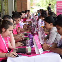 1 500 Puestos De Trabajo Seran Gestionados Por Servicio De Empleo Y Emprendimiento Comfama Para Personas Con Y Sin Experiencia Asocajasasocajas
